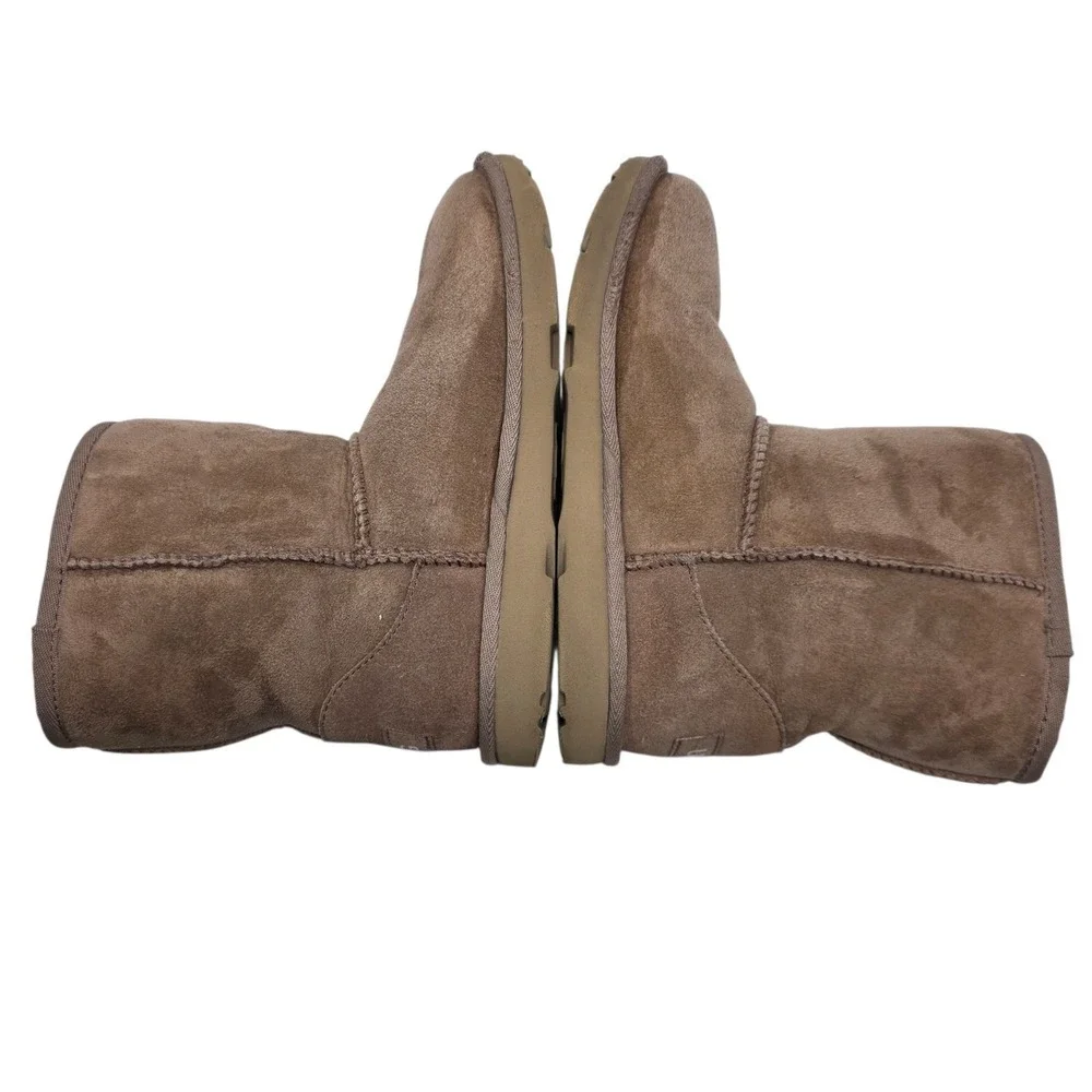 UGG Classic Short II‎ Burnt Cedar Suede Sheepskin Boots Size 4 Kids 5.5 Women